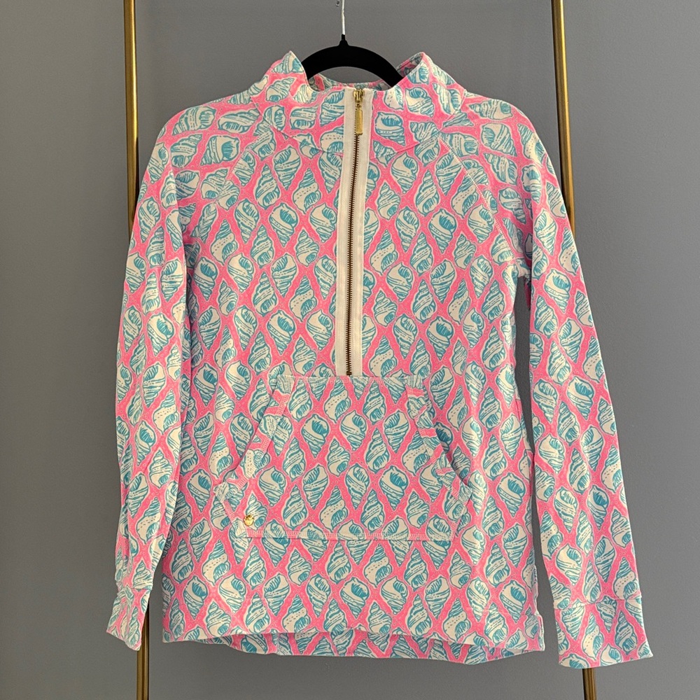 Lilly Pulitzer A Little Tipsy Popover